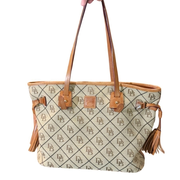 Dooney & Bourke classic tote tan brown leather - Picture 2 of 5